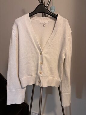 Banana Republic Light Cream V-Neck Button Front Women's Cardigan Sweater